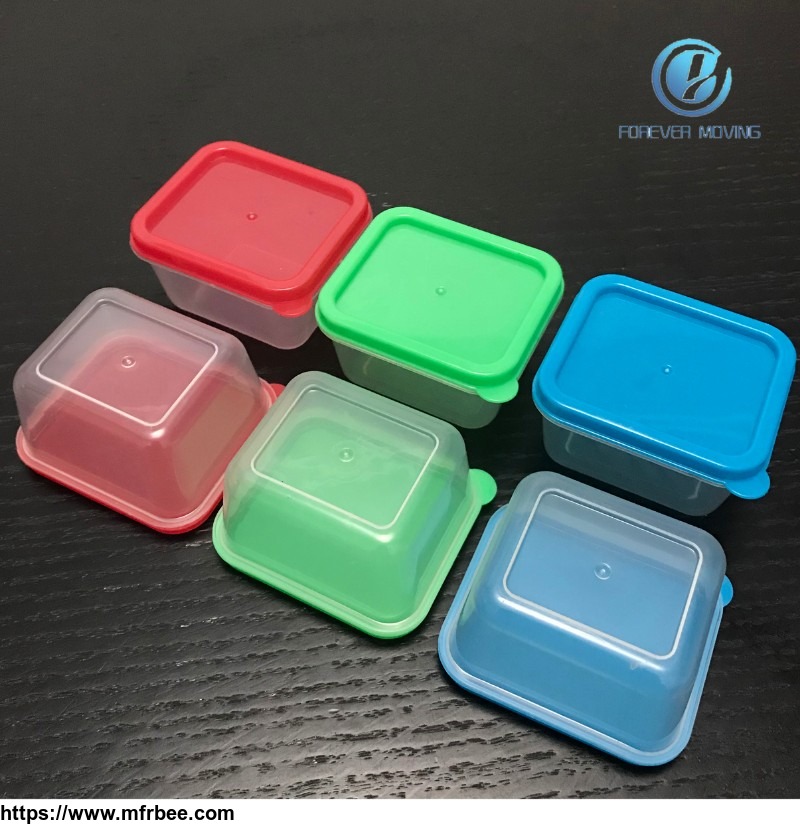 mini_plastic_sauce_container_with_colorful_lids