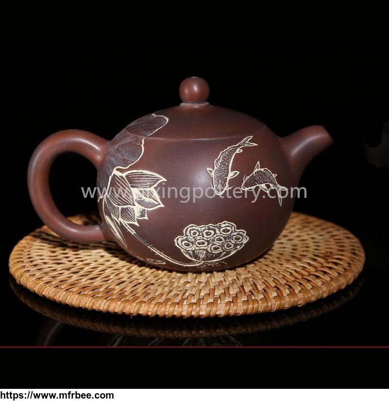 nixing_pottery_fishes_play_with_lotuses_teapot_family_use_tea_pot_chinese_pure_handmade_ceramic_teapot