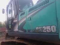 more images of used kobelco excavator sk250-8 good condition