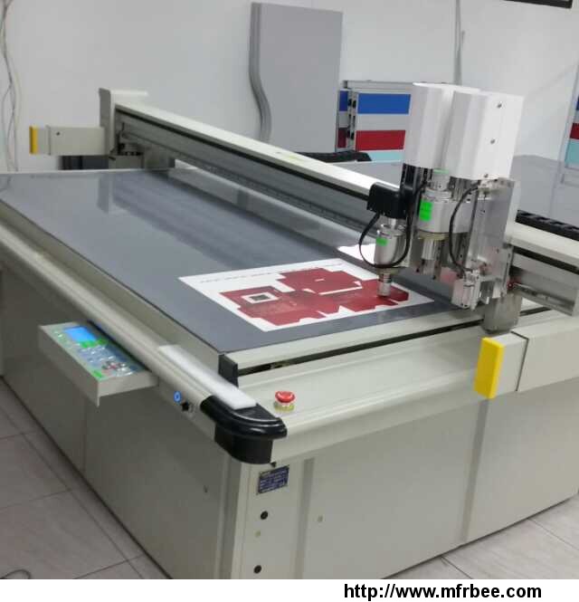 corrugated_packagings_sample_maker_cutting_machine