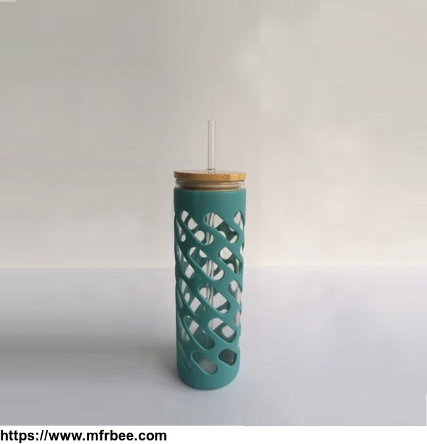 tumbler_with_straw