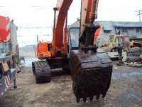 more images of used hitachi 200-2 excavator