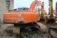 more images of used hitachi 240zx excavator