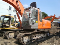 more images of used hitachi 200-5 excavator