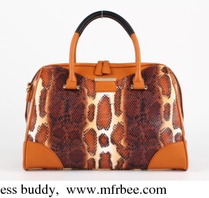 luxury_and_beautiful_snake_pattern_lady_handbag