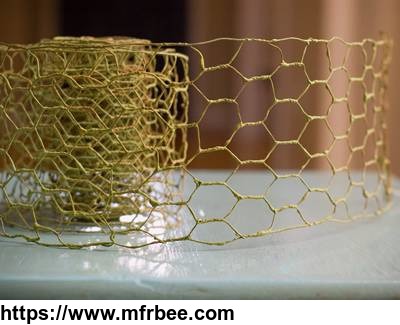 chicken_wire_ribbon_used_for_crafts