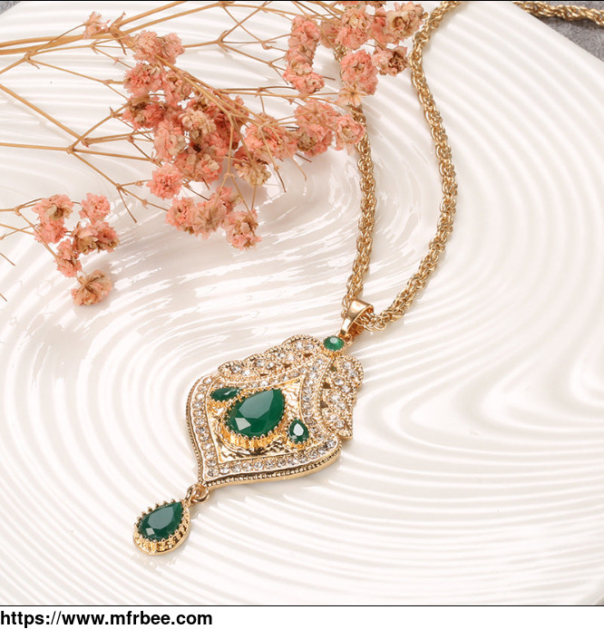 moroccan_ethnic_emerald_necklace_for_women_gifts