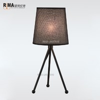 Zhongshan Guzhen RM1009 Table Lighting Home Classic Office Decorate Luxury Fabric Lamp shade