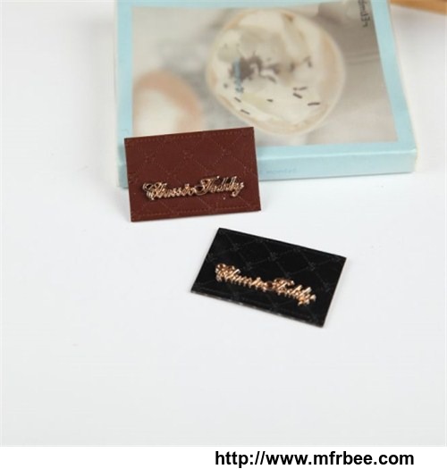custom_pu_leather_label_with_metal_letter_logo
