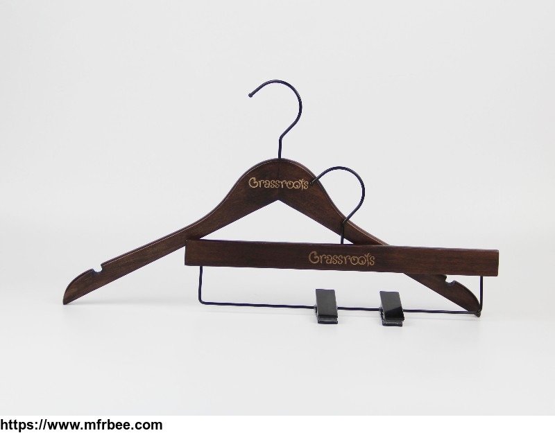 antique_brown_save_space_wood_flat_clothes_hanger