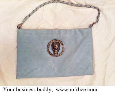 lady_used_bags