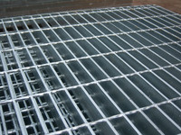 rectangular ASTM A 1011 30×100mm pitch commercial steel grating