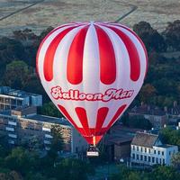 more images of Hot Air Balloon White& Red