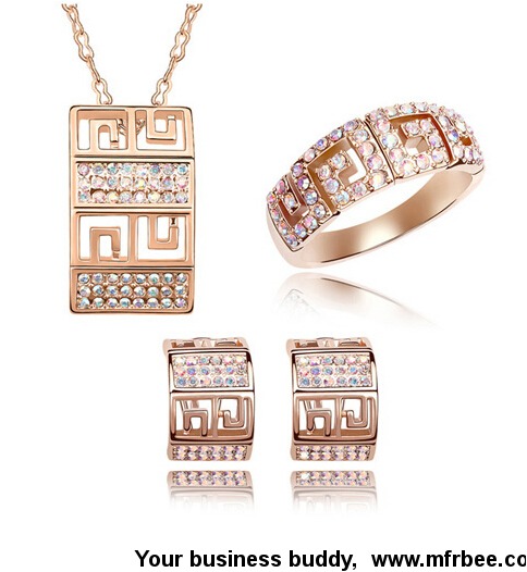 fashion_woman_crystal_necklace_earring_bracelet_wedding_bridal_jewelry_sets