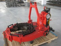 more images of TQ340/35 hydraulic casing power tong