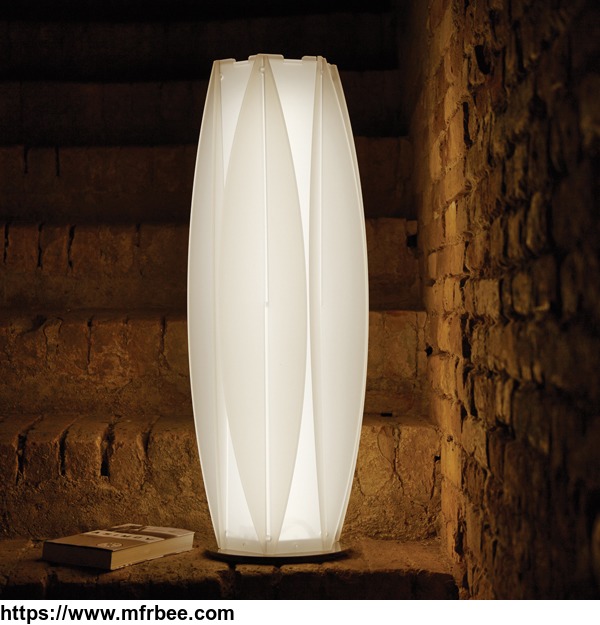 modern_design_lamps_cristalopal_floor_lamp_kira_small_by_emporium