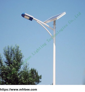 single_arm_solar_street_light