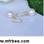 silver_freshwater_pearl_earring