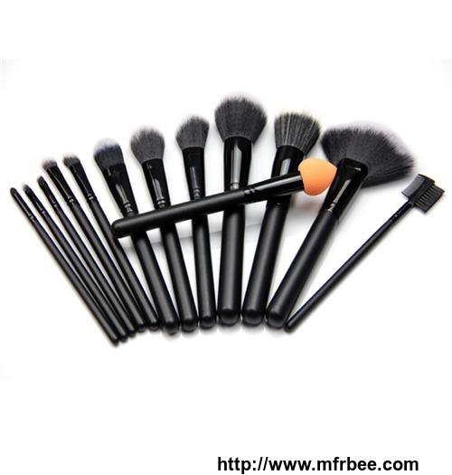 classical_wooden_handle_makeup_brush_set_12pcs