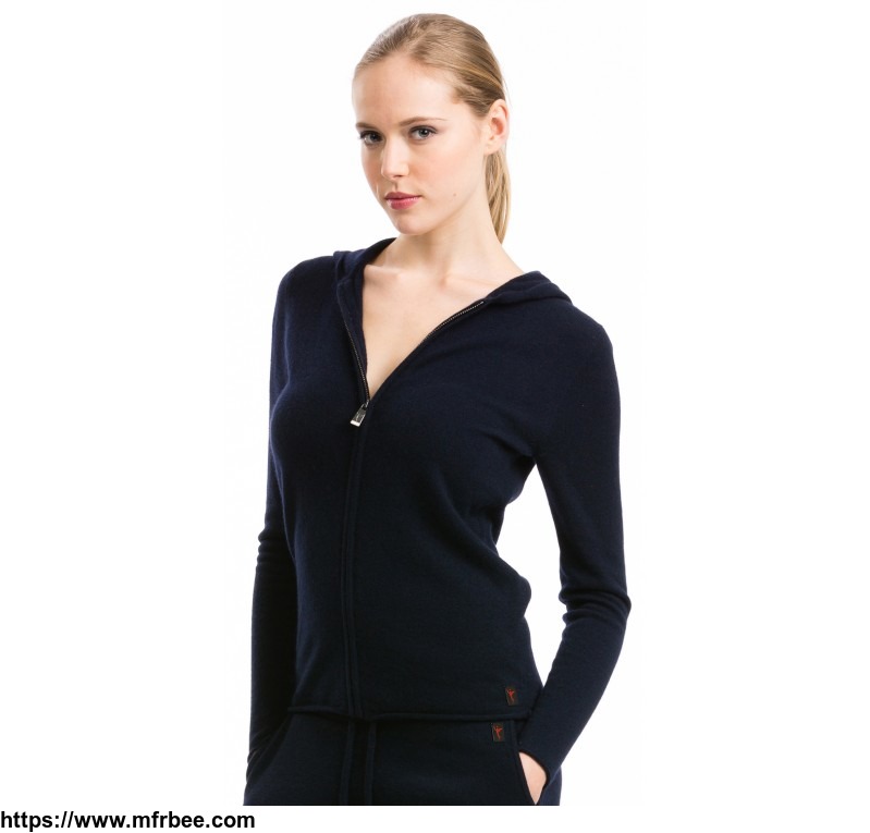 women_s_navy_blue_sweater_with_zip_hoodie