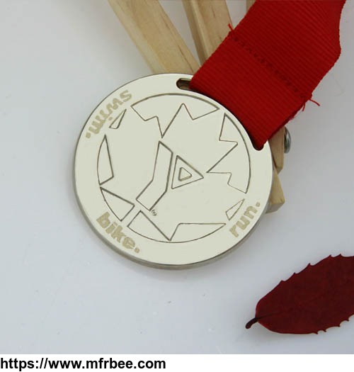 maple_leaf_sports_custom_medals