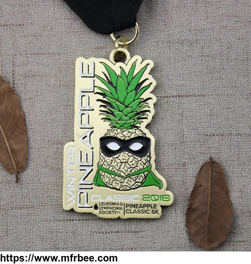 running_medals_custom_running_medals_for_pineapple_classic_5k