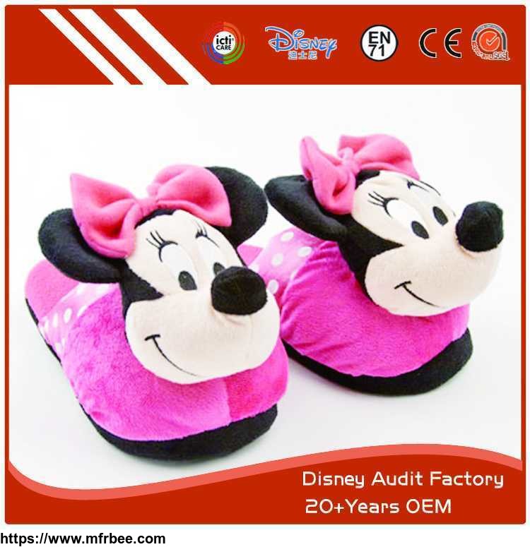 minnie_mouse_slippers_for_adults_and_kids