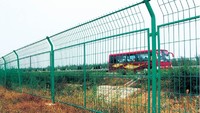 more images of wire mesh fencing