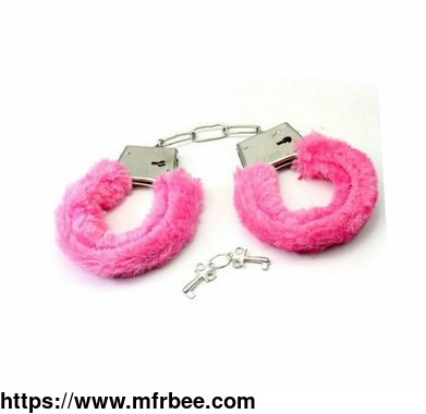 pink_fluffy_handcuffs_hens_party_accessories_and_games