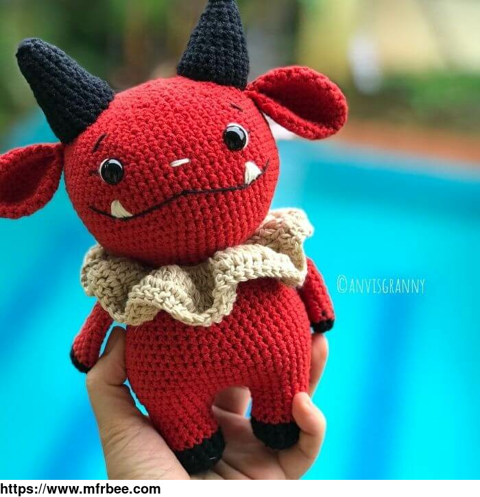 halloween_devil_doll_amigurumi_crochet