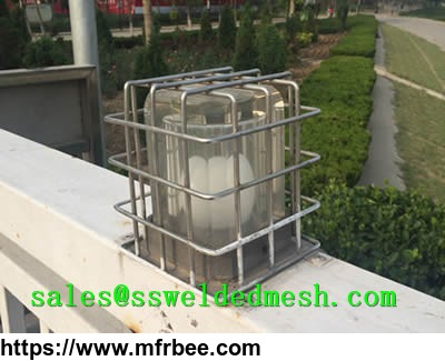 stainless_steel_welded_wire_mesh_fence