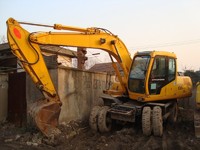 more images of used hyundai wheel excavator 130w-5