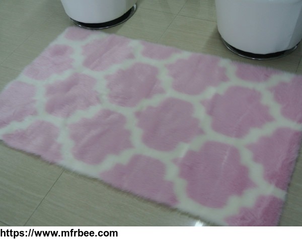 faux_fur_rug_with_patterns