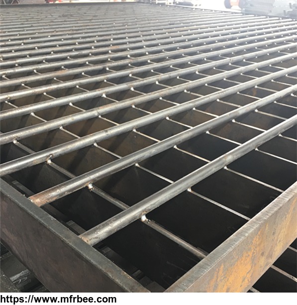 heavy_duty_safety_flooring_galvanized_steel_grating