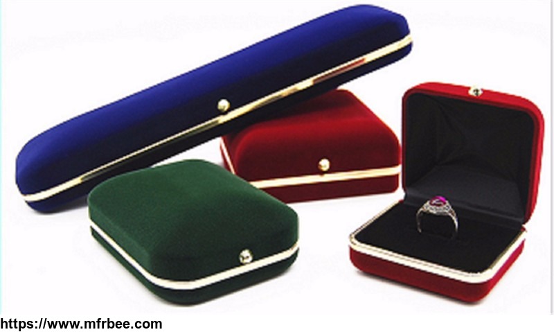 custom_handmade_luxury_pu_leather_flocking_jewelry_packaging_box