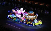 Parade Float Lantern