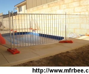 portable_pool_fence_protects_safety_of_children