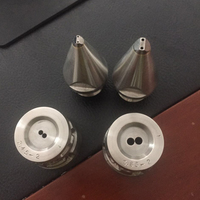 adjustable twin-core extrusion mould