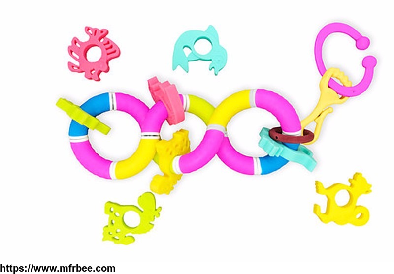 baby_safety_silicone_shake_and_twisty_rattle_teether_toy