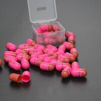 00#B Antique Pink + Oxidized Red Gelatin Capsules