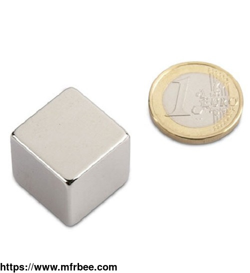 20mm_rare_earth_neodymium_cube_magnets