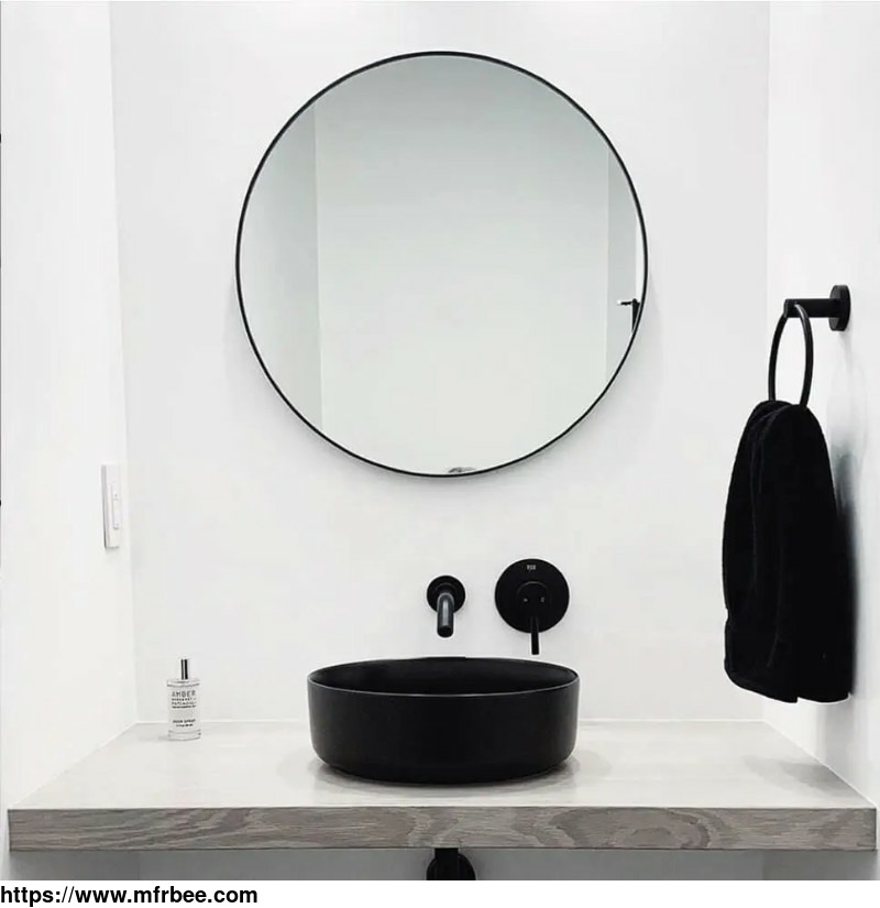 lam_106_traditional_round_bathroom_mirror