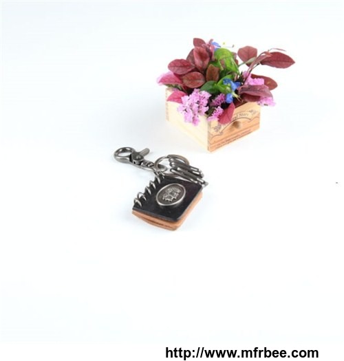 leather_blank_key_chain_with_metal_closure