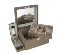 more images of Optimum Leather Jewellery Box to store your precious Jewellery