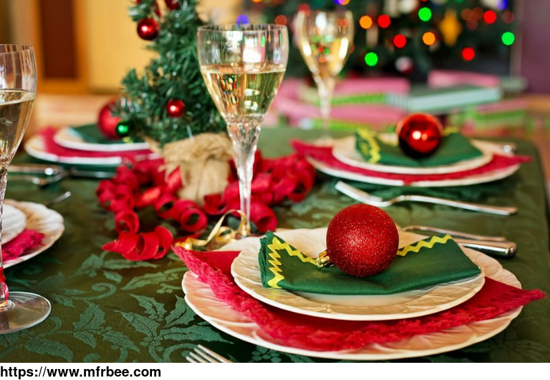 christmas_green_tablecloth
