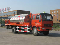HOWO 4*2 8-10cbm asphalt truck(