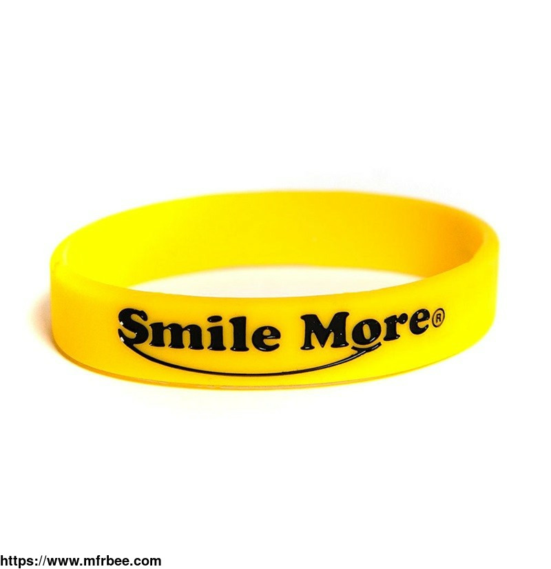 custom_yellow_silicone_rubber_bracelets_wholesale