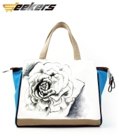 characteristics Ethnic wind hand-painted canvas bag
