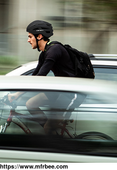 road_bike_helmets_you_enjoy_speed_we_protect_you