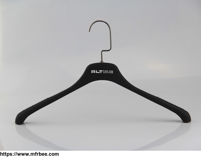 black_rubber_coated_plastic_blouse_hanger